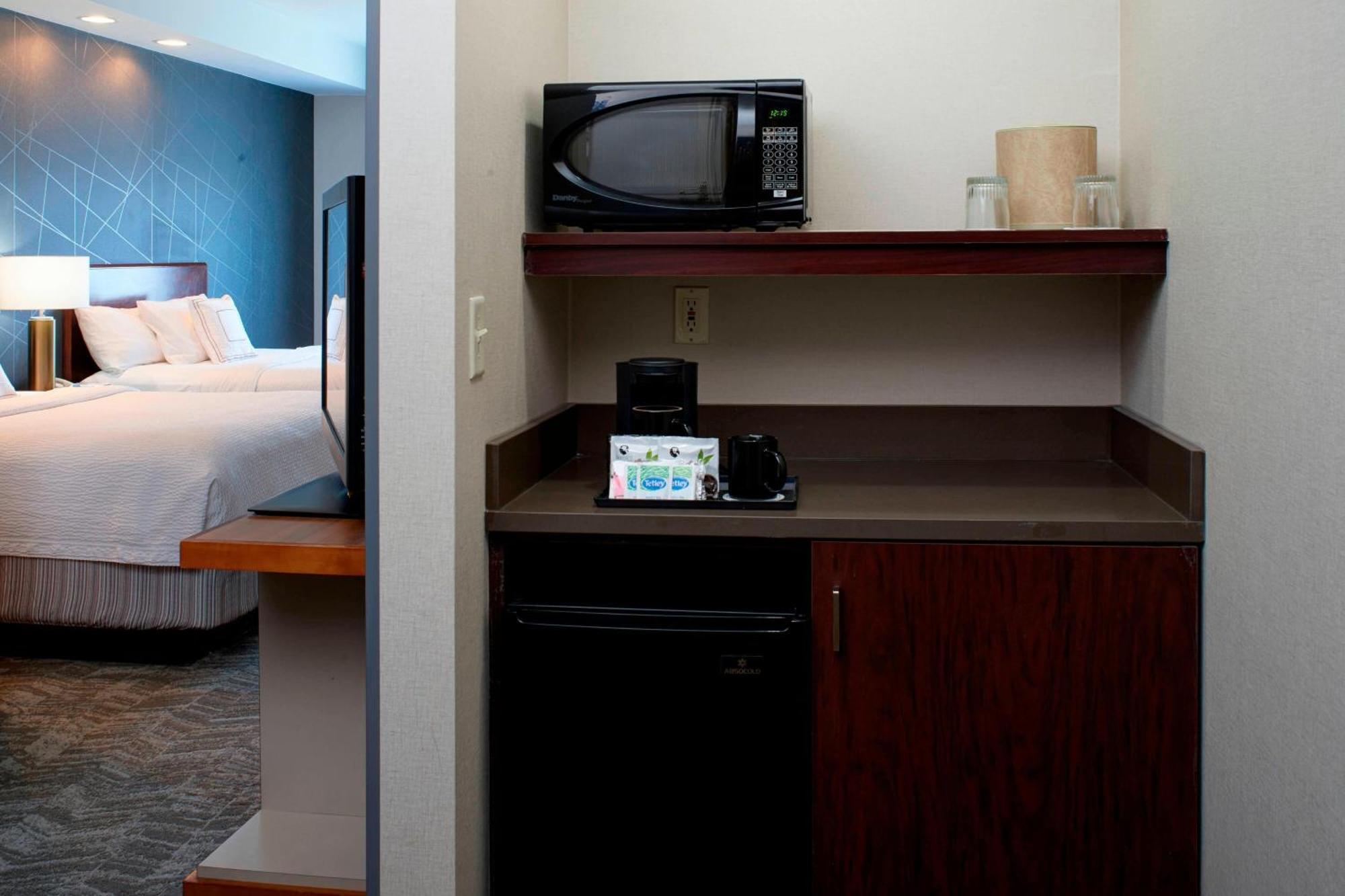 Springhill Suites By Marriott Frankenmuth Exterior photo