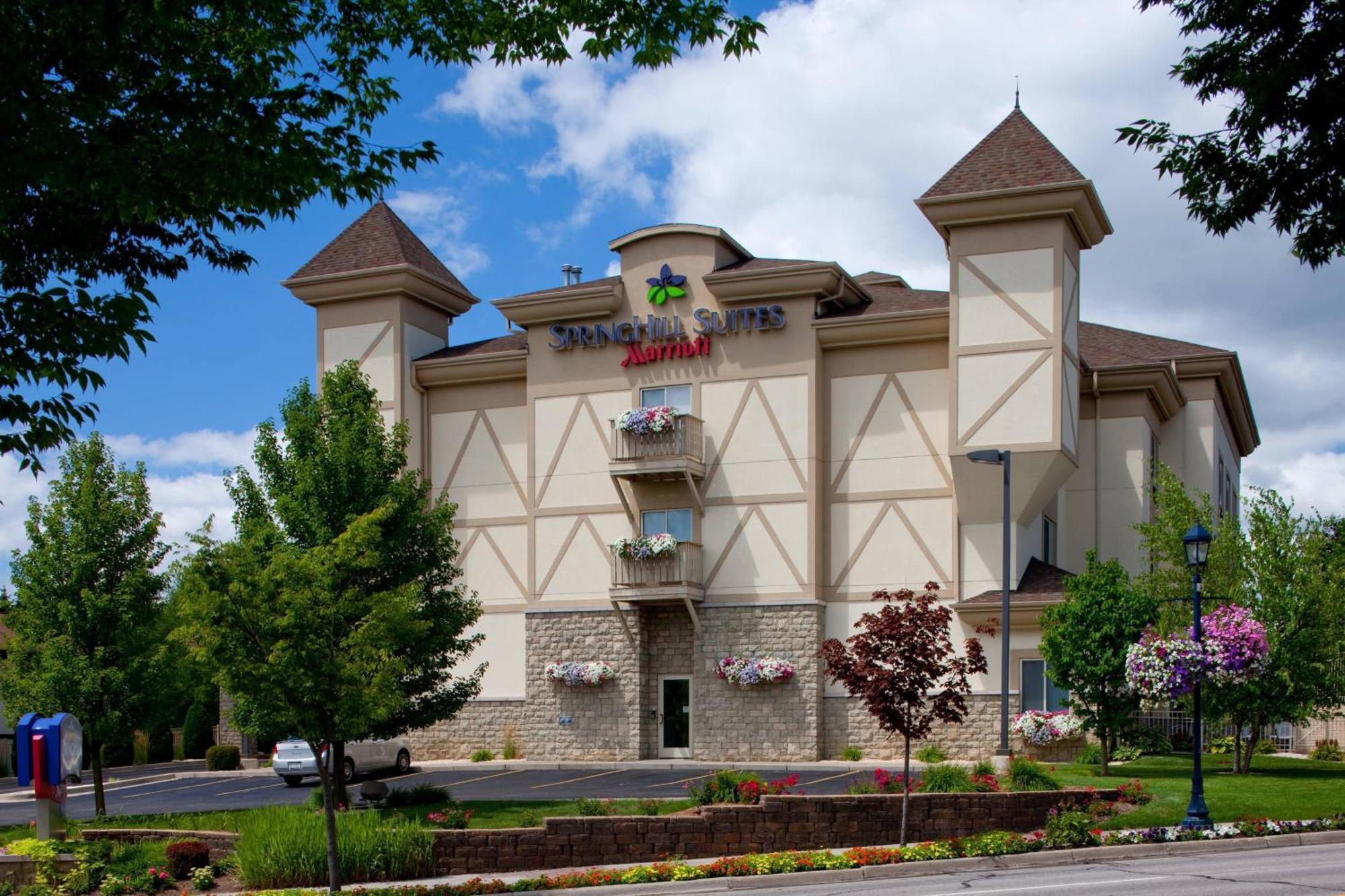 Springhill Suites By Marriott Frankenmuth Exterior photo