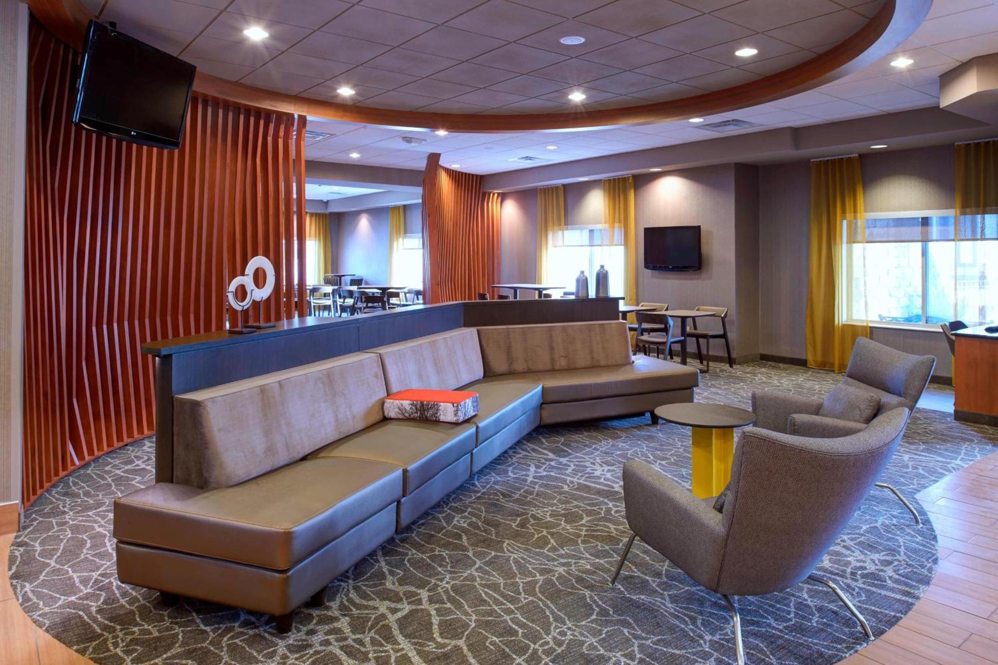 Springhill Suites By Marriott Frankenmuth Exterior photo